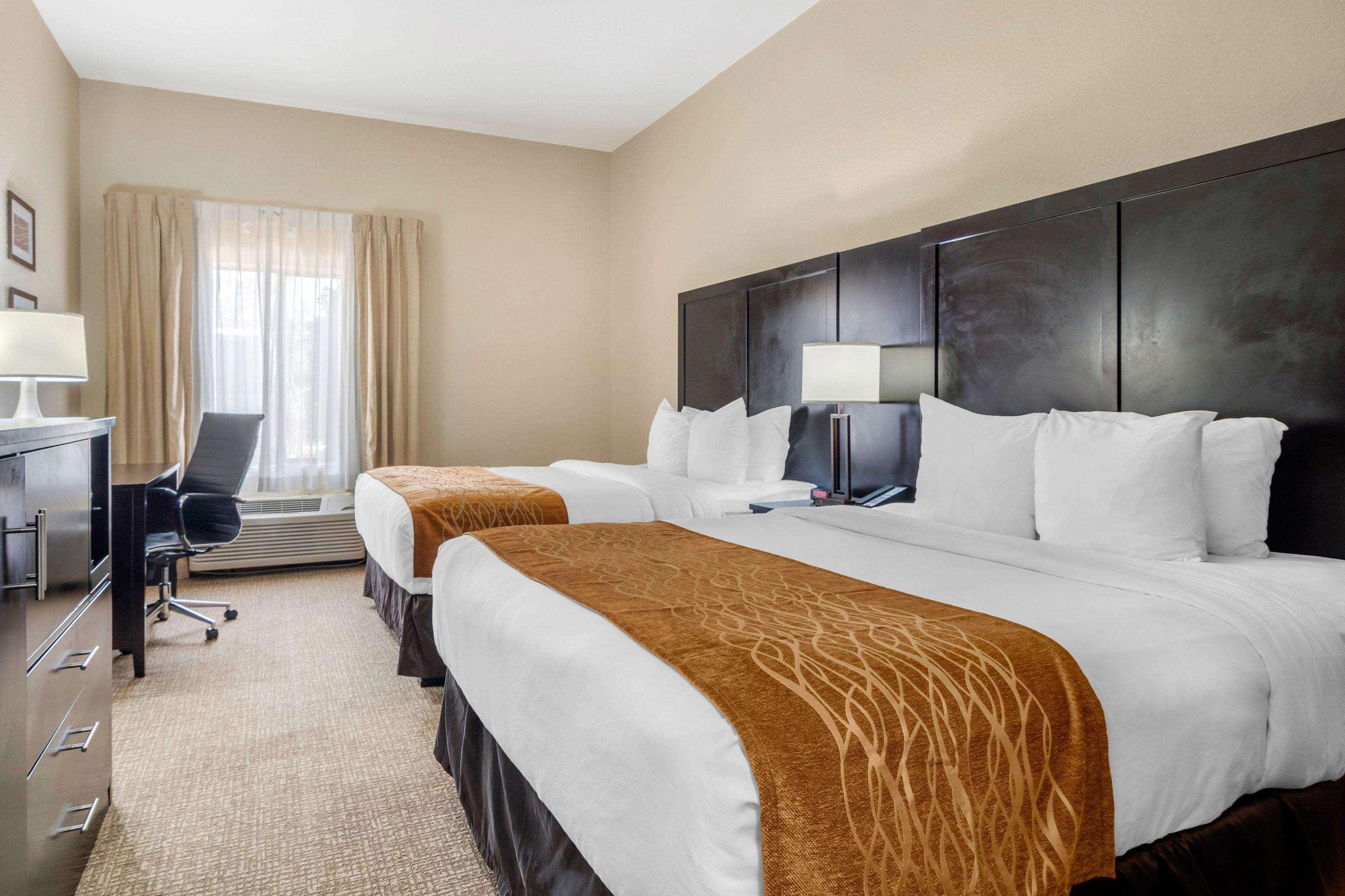 Comfort Inn & Suites Atlanta-Smyrna Εξωτερικό φωτογραφία