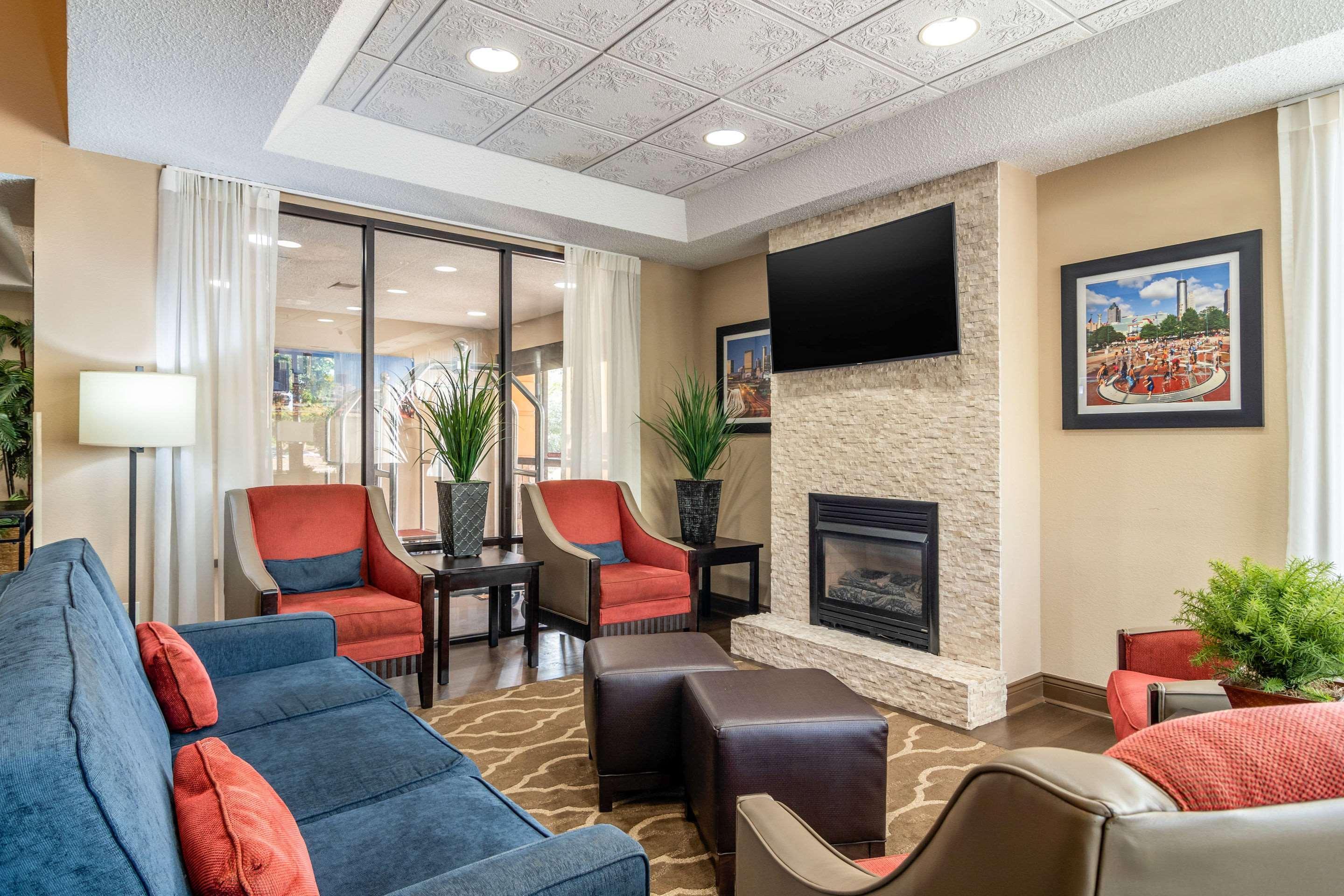Comfort Inn & Suites Atlanta-Smyrna Εξωτερικό φωτογραφία